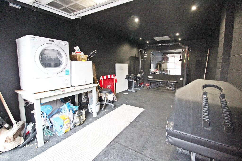 Additional image 23 of Heol Miaren, Llanharry, Pontyclun, Rhondda Cynon Taff. CF72 9WL