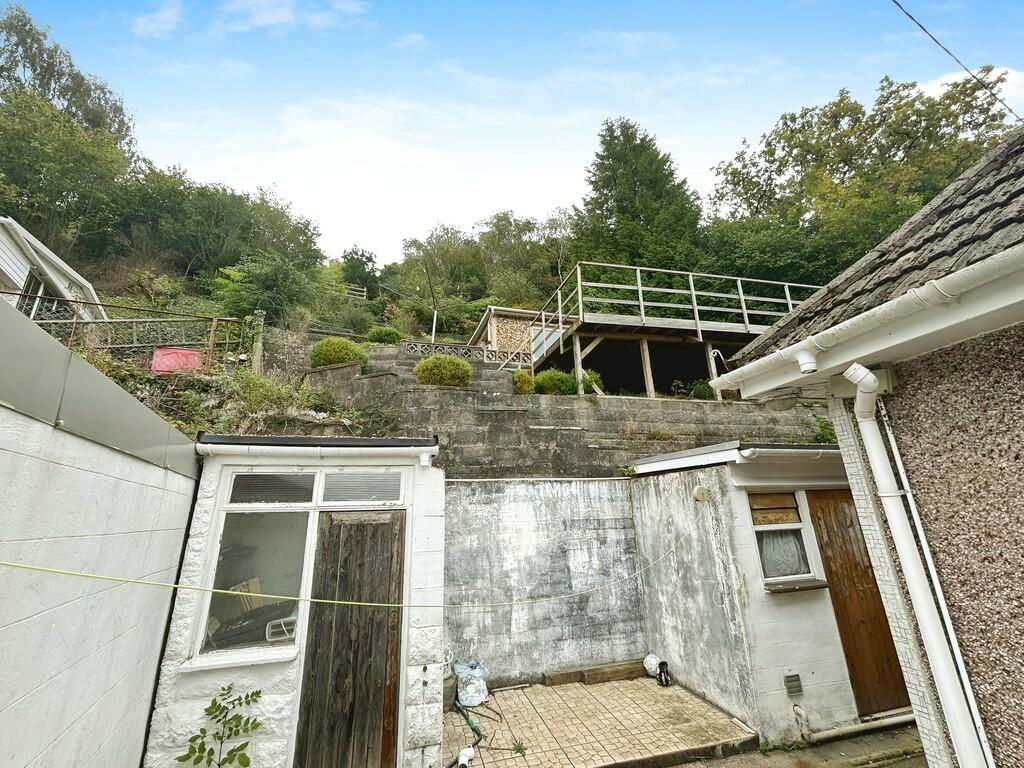 Additional image 32 of Glen View, Park Lane, Treharris