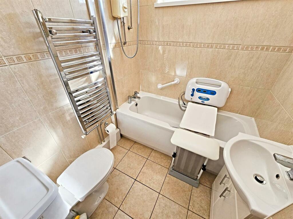Additional image 16 of Ashford Close, Pontypridd