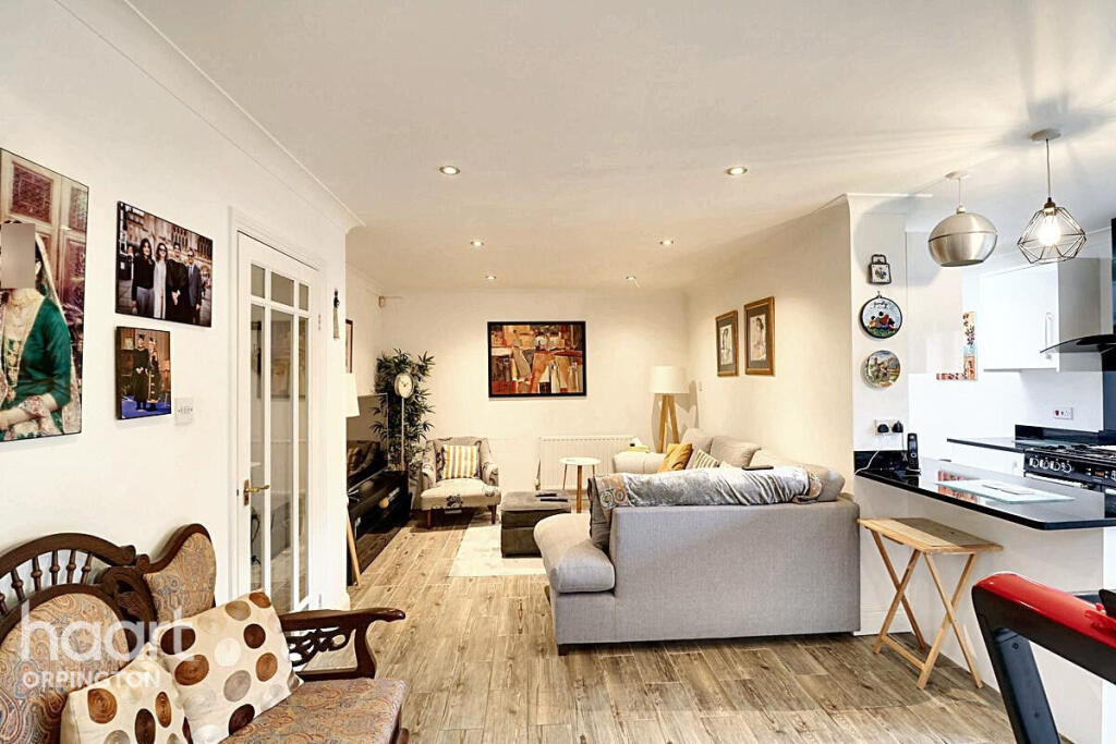 Additional image 11 of Magpie Hall Lane, BROMLEY