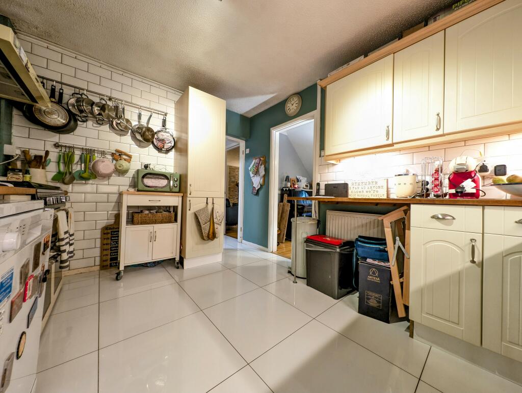 Additional image 50 of Windsor Court, Ynysybwl, CF37 3HX