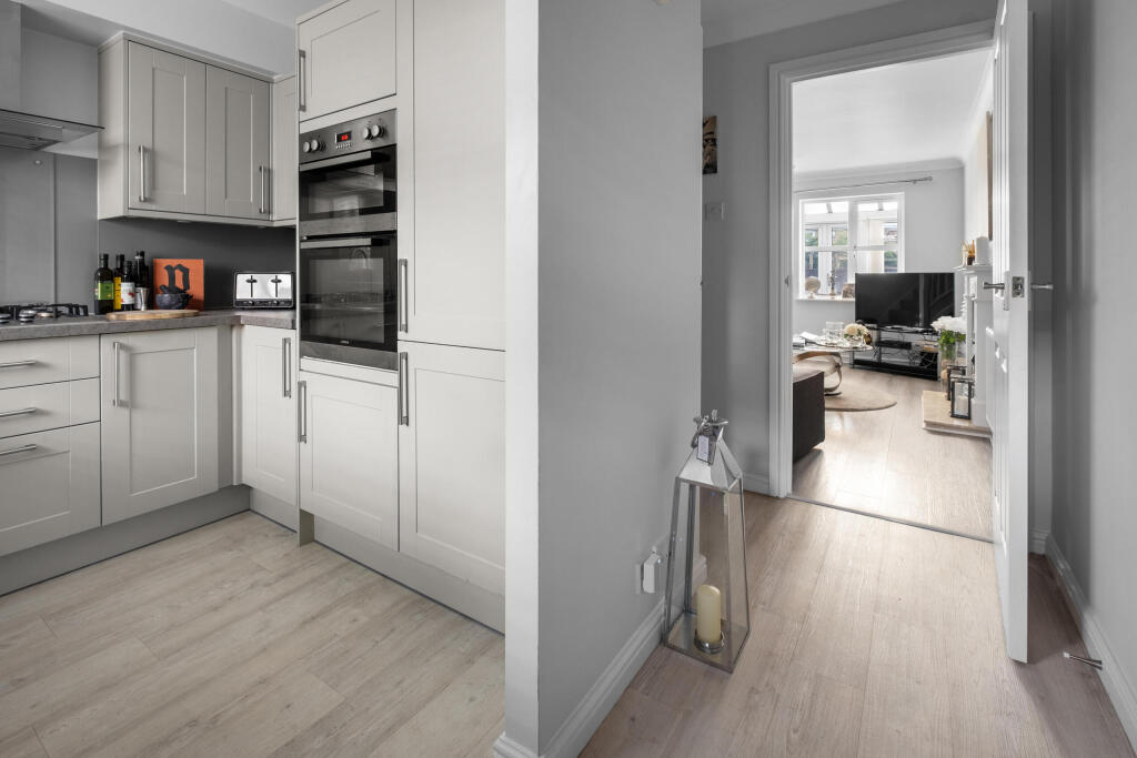 Additional image 4 of Pavilion Gardens, Bromsgrove, Worcestershire