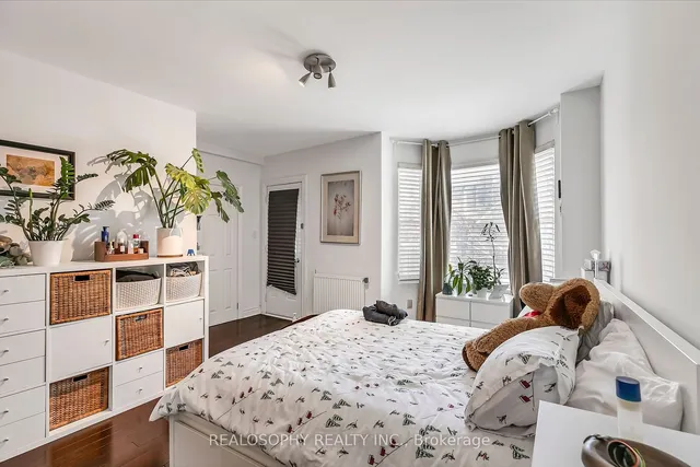 Additional image 6 of 626 Huron St