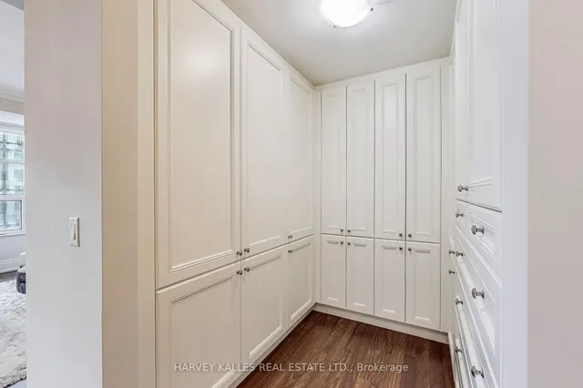 Additional image 27 of 68 Yorkville Ave Unit 1002