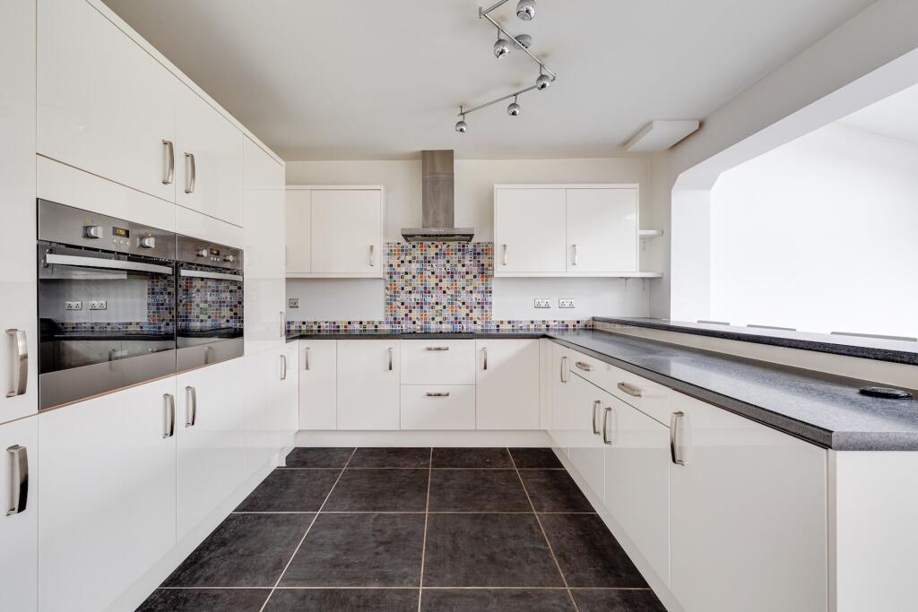 Additional image 9 of Fieldway, Chester, CH2