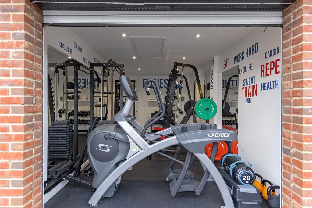 Additional image 17 of Watford Road, St. Albans, Hertfordshire, AL2