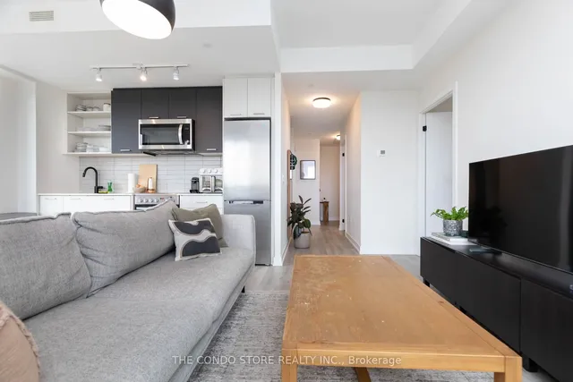 Additional image 7 of 2300 St. Clair Ave Unit 907