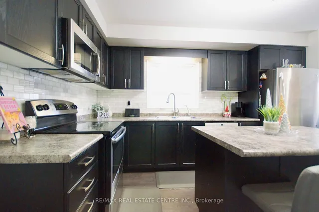 Additional image 6 of 388 Old Huron Rd Unit 21C