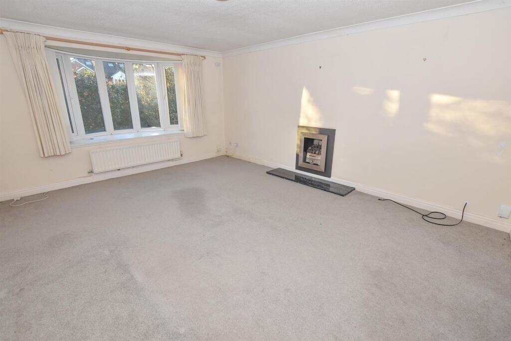 Additional image 23 of Plymyard Avenue, Bromborough