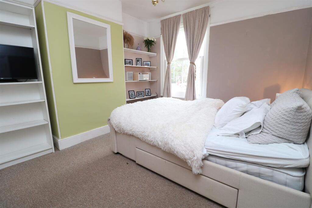 Additional image 14 of Warminster Road, Westbury