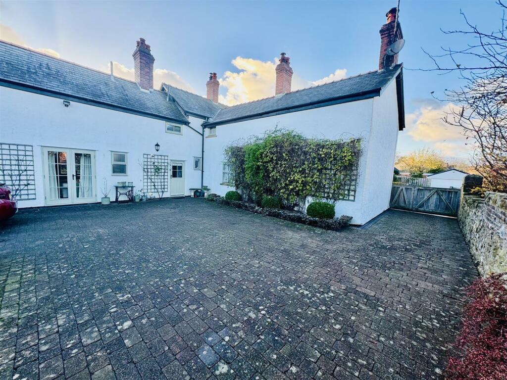 Additional image 23 of Main Road, Higher Kinnerton, Chester