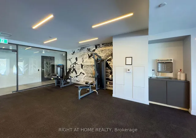 Additional image 27 of 7 Smith Cres Unit 301