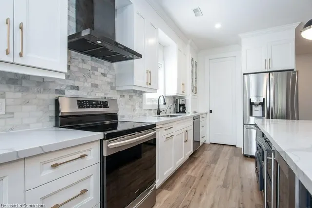 Additional image 18 of 81 Fifth Ave