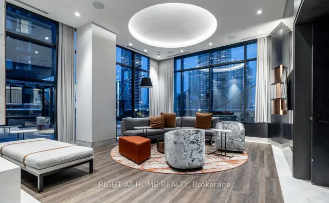 Additional image 7 of 470 Front St Unit 1015