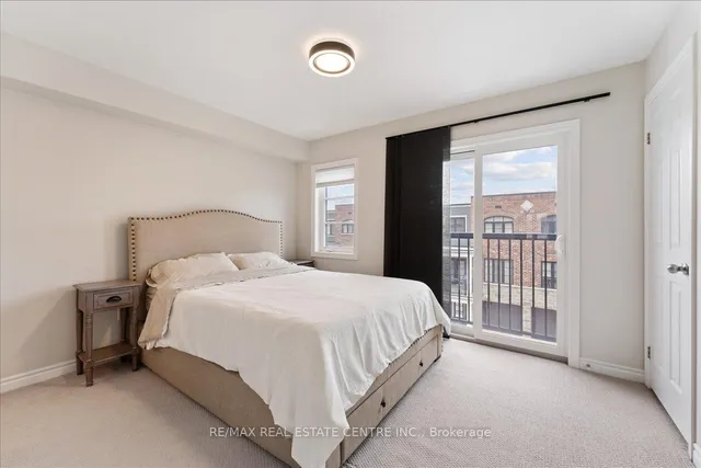 Additional image 23 of 219 Dundas St Unit 13