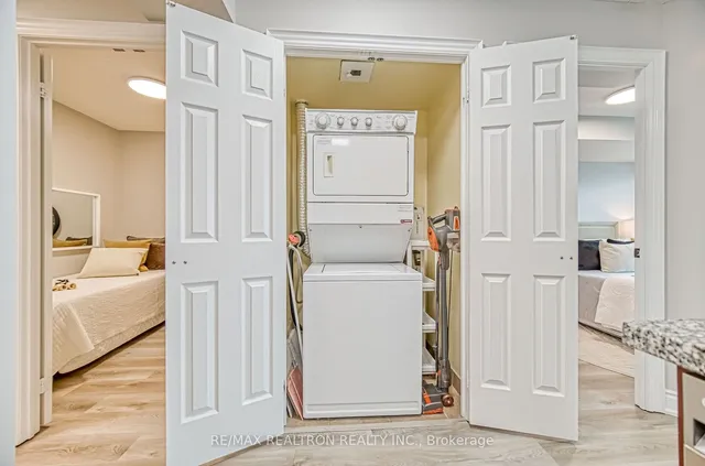 Additional image 19 of 15 Greenview Ave Unit 2503