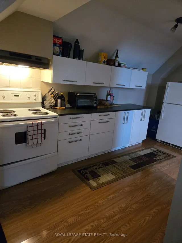 Additional image 10 of 171 Bay St