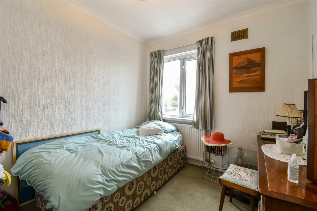 Additional image 11 of Trem Y Don, Barry