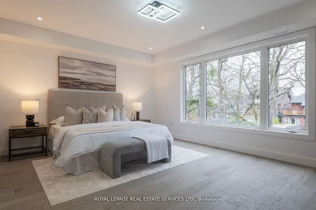 Additional image 17 of 241B Evelyn Ave