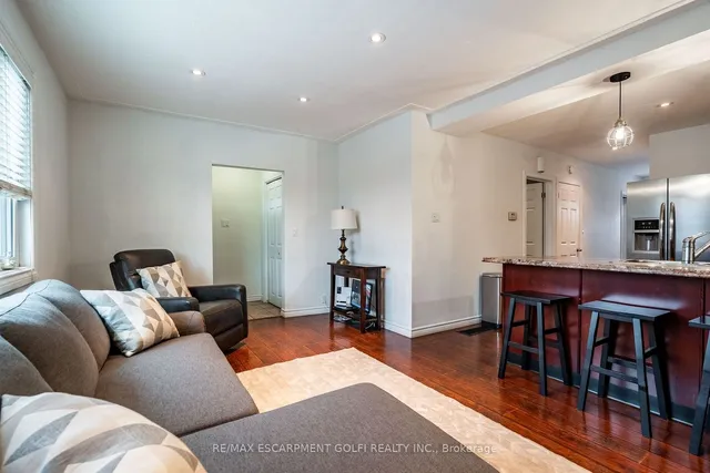 Additional image 9 of 76 Park Row