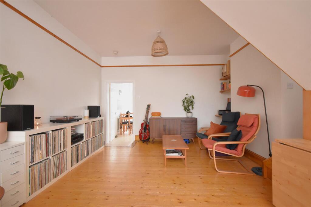 Additional image 4 of New Street, Little Neston, Neston