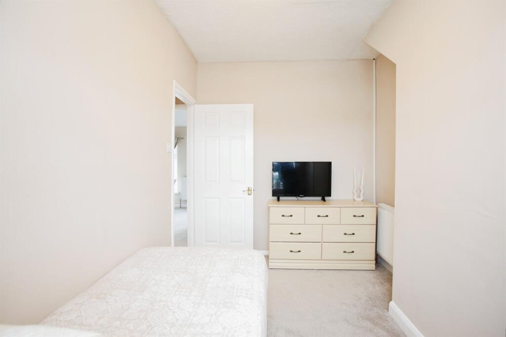 Additional image 12 of Gelligaer Road, Cefn Hengoed, Hengoed