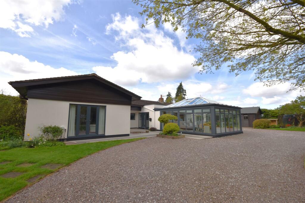 Additional image 41 of Hanns Hall Road, Neston, Cheshire