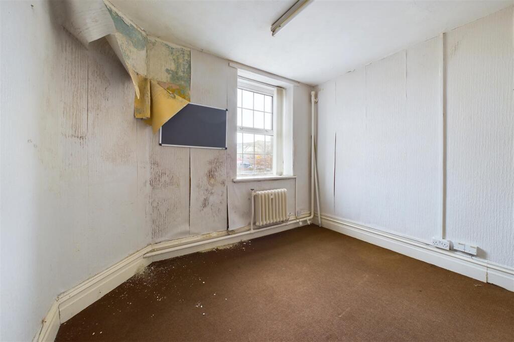 Additional image 39 of DETACHED | 0.4 ACES | CAERPHILLY