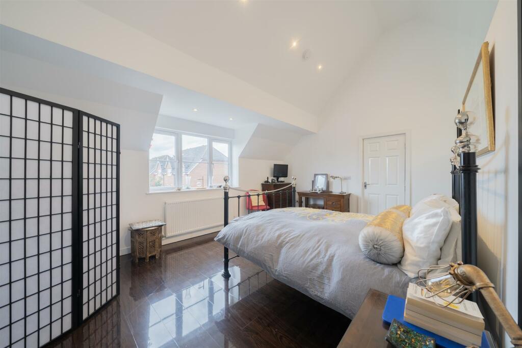 Additional image 20 of East O' Hills Close, Heswall, Wirral, CH60