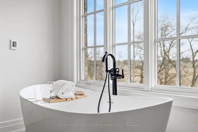 Additional image 25 of 19 The Palisades