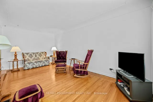 Additional image 6 of 91 Province St