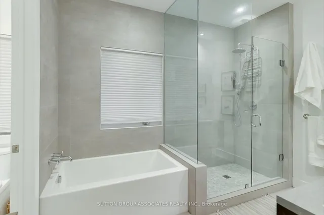 Additional image 27 of 160A Cedric Ave