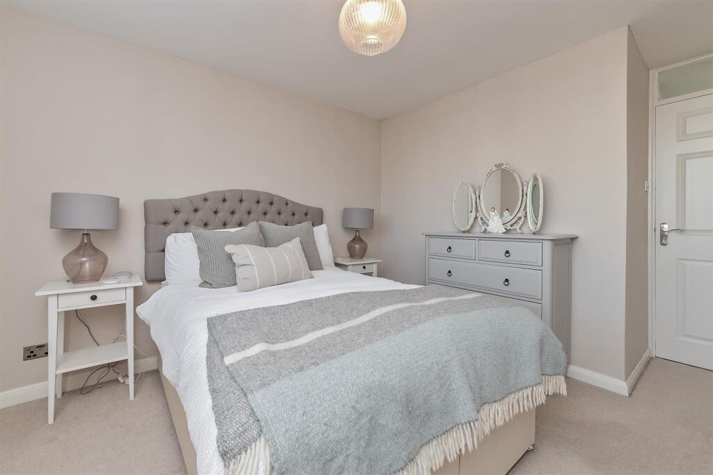 Additional image 30 of Hadrian Close, St Albans