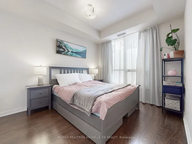 Additional image 14 of 151 Village Green Sq Unit 106