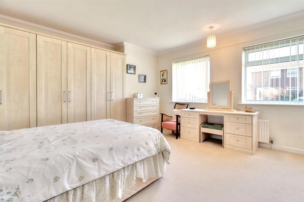Additional image 8 of Marine Crescent, Goring-By-Sea