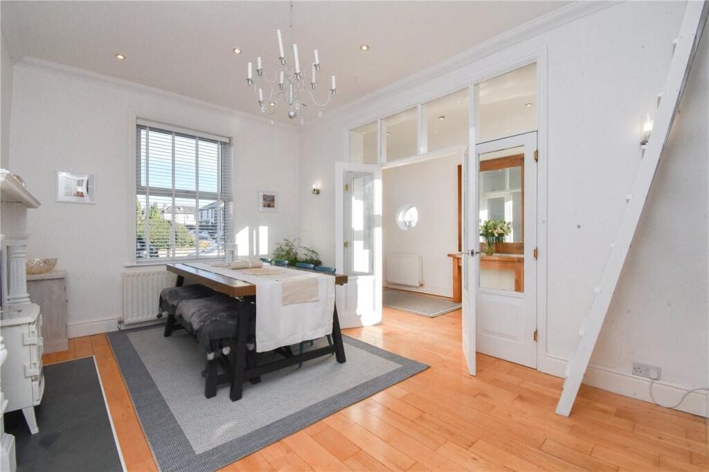 Additional image 5 of Grove Avenue, Heswall, Wirral