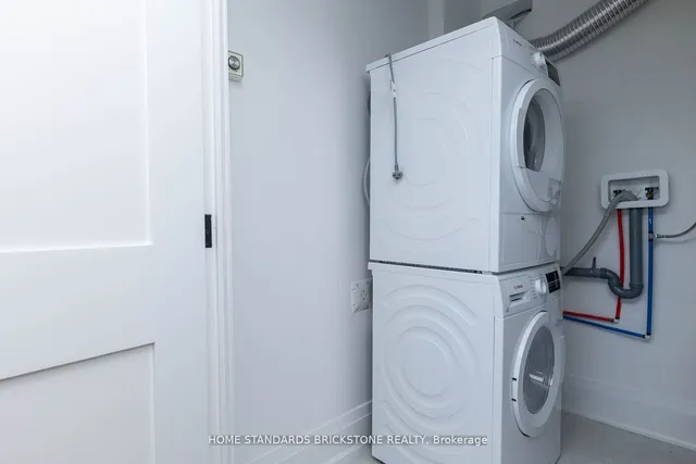 Additional image 34 of 66 Collier St Unit 9D