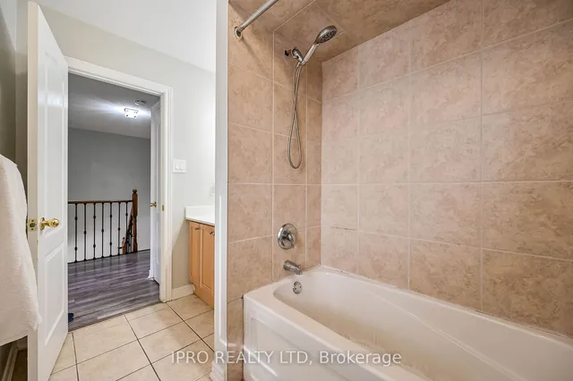 Additional image 28 of 21 Pebble Valley Ave