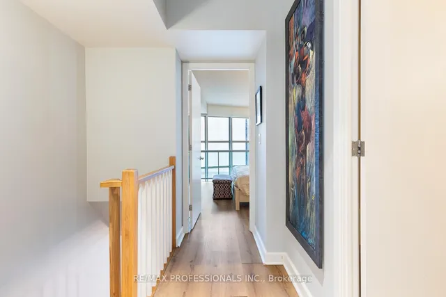 Additional image 31 of 36 Blue Jays Way Unit 714