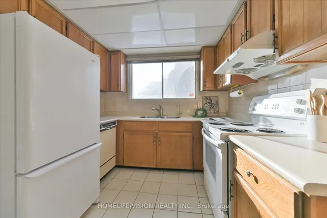 Additional image 13 of 23 Copthorne Ave