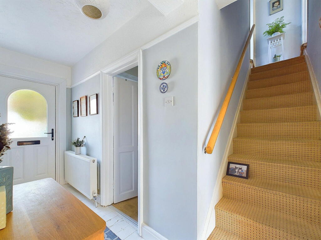Additional image 10 of Clarendon Road, Worthing, BN14 8QQ