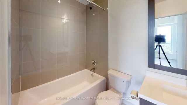 Additional image 10 of 7 Mabelle Ave Unit 3702