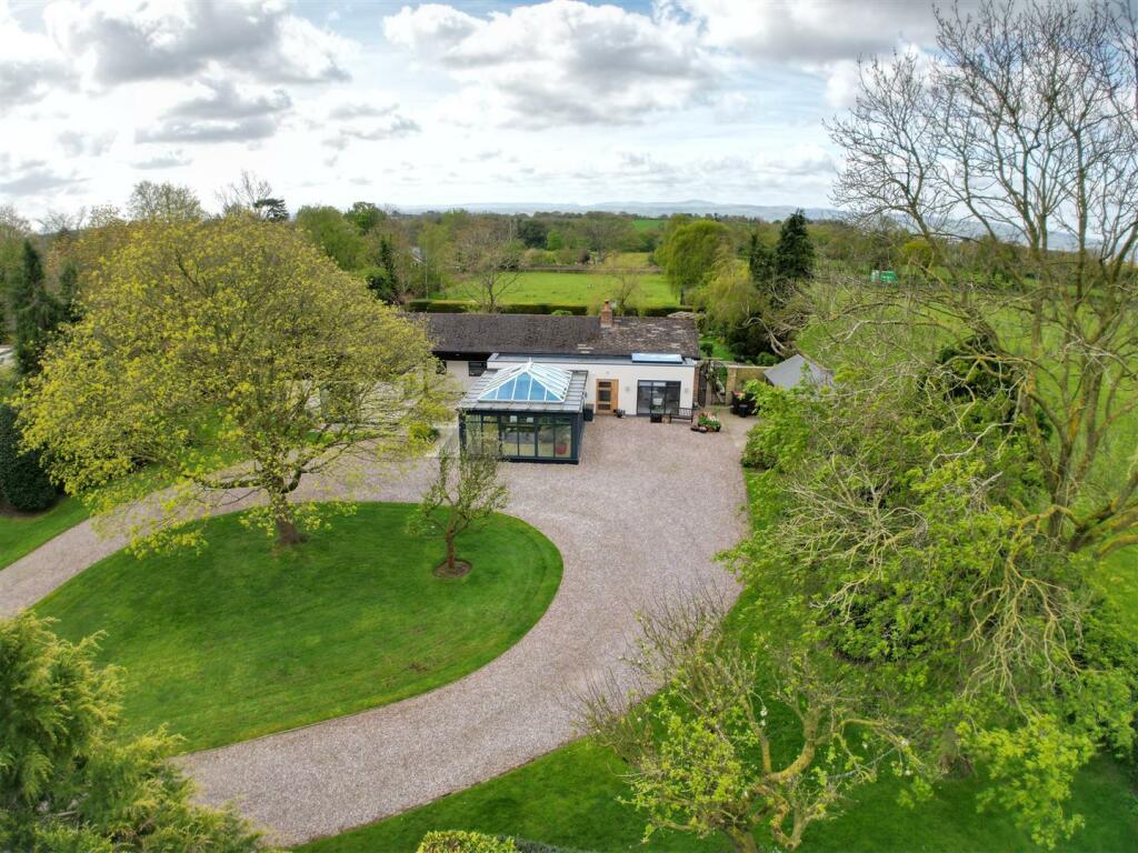 Additional image 46 of Hanns Hall Road, Neston, Cheshire