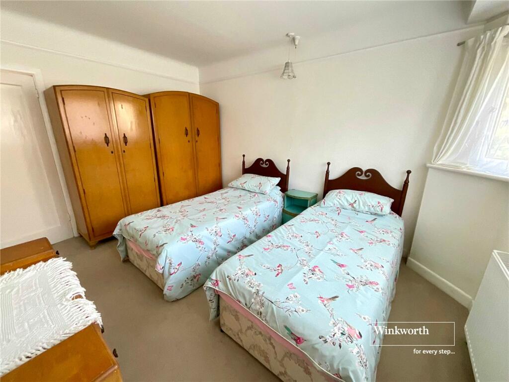 Additional image 7 of Woodland Way, Highcliffe, Christchurch, BH23