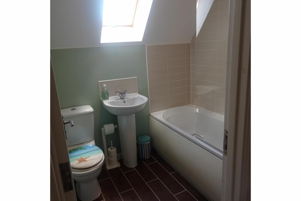 Additional image 20 of Meadow Way, Pontyclun, CF72