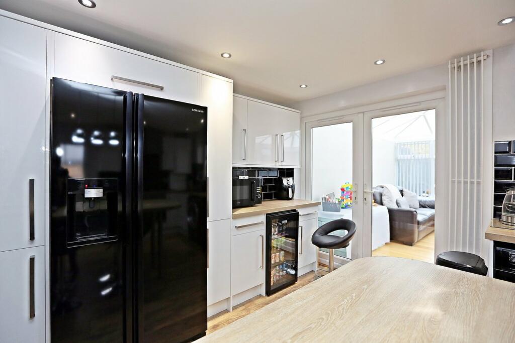 Additional image 8 of Cefn Close, Glyncoch, Pontypridd, CF37