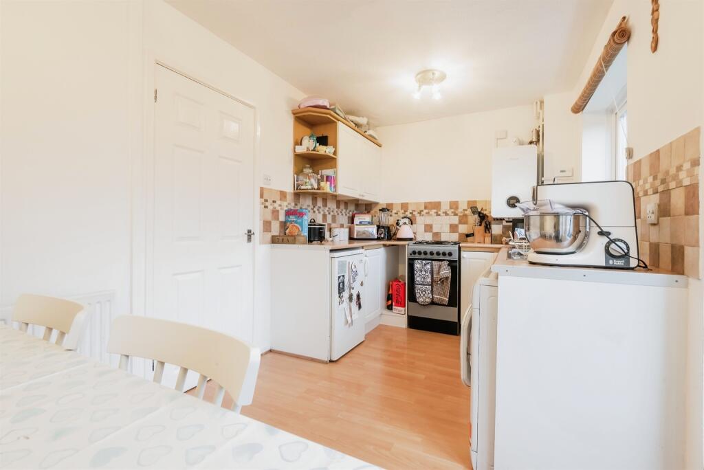 Additional image 8 of Ffordd Trecastell, Llanharry, Pontyclun