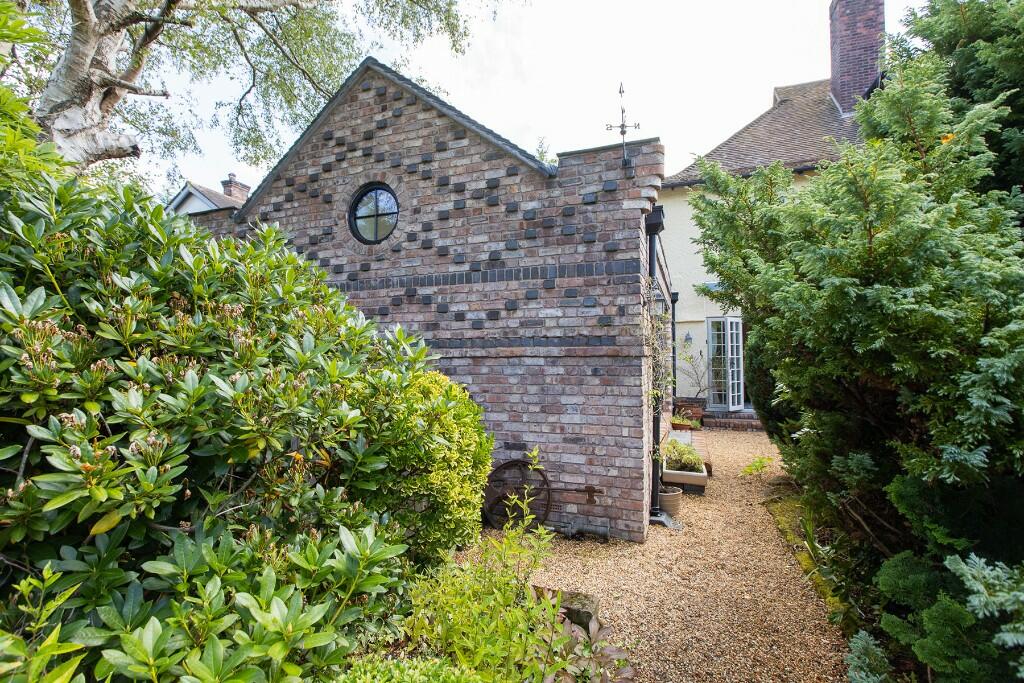 Additional image 45 of DAKOTA HOUSE, Croft Drive East, CH48