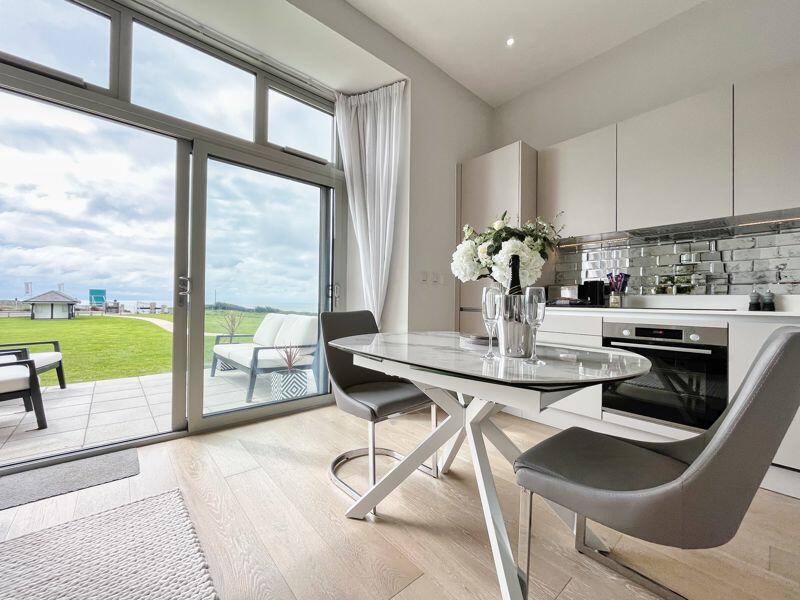 Additional image 19 of 15 The Rest, Rest Bay, Porthcawl, CF36 3UP