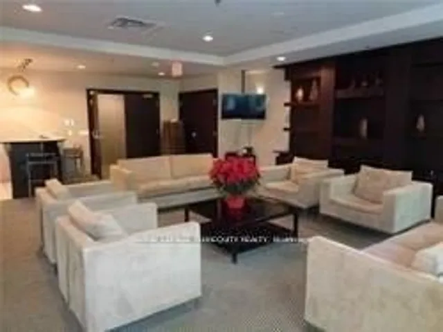 Additional image 12 of 30 Grand Trunk Cres Unit 503
